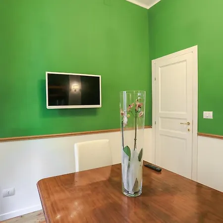Into - Regina Appartement *